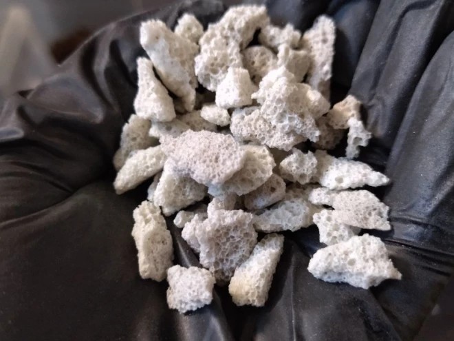 Пеностекло